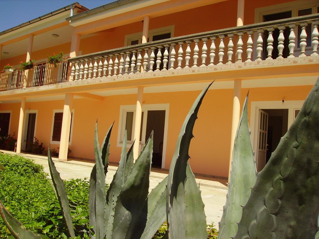 Apartments Anka Privlaka  Εξωτερικό φωτογραφία